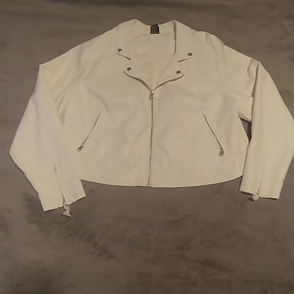 Torrid x Rebel Wilson Faux Leather Moto Jacket 3 4